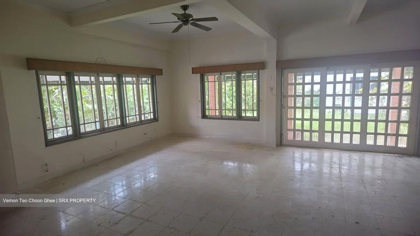 Jalan Kebaya (D10), Terrace #599978651